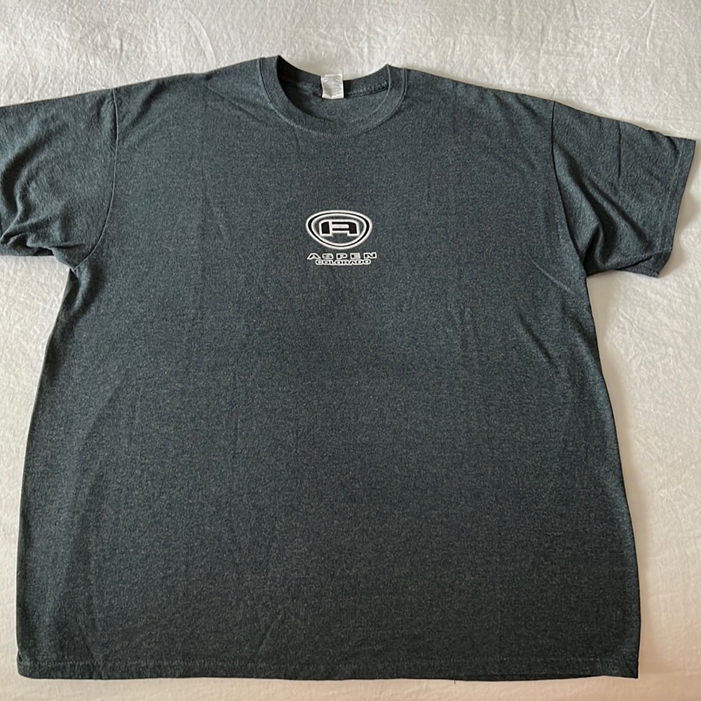 Mens t-shirt. XL